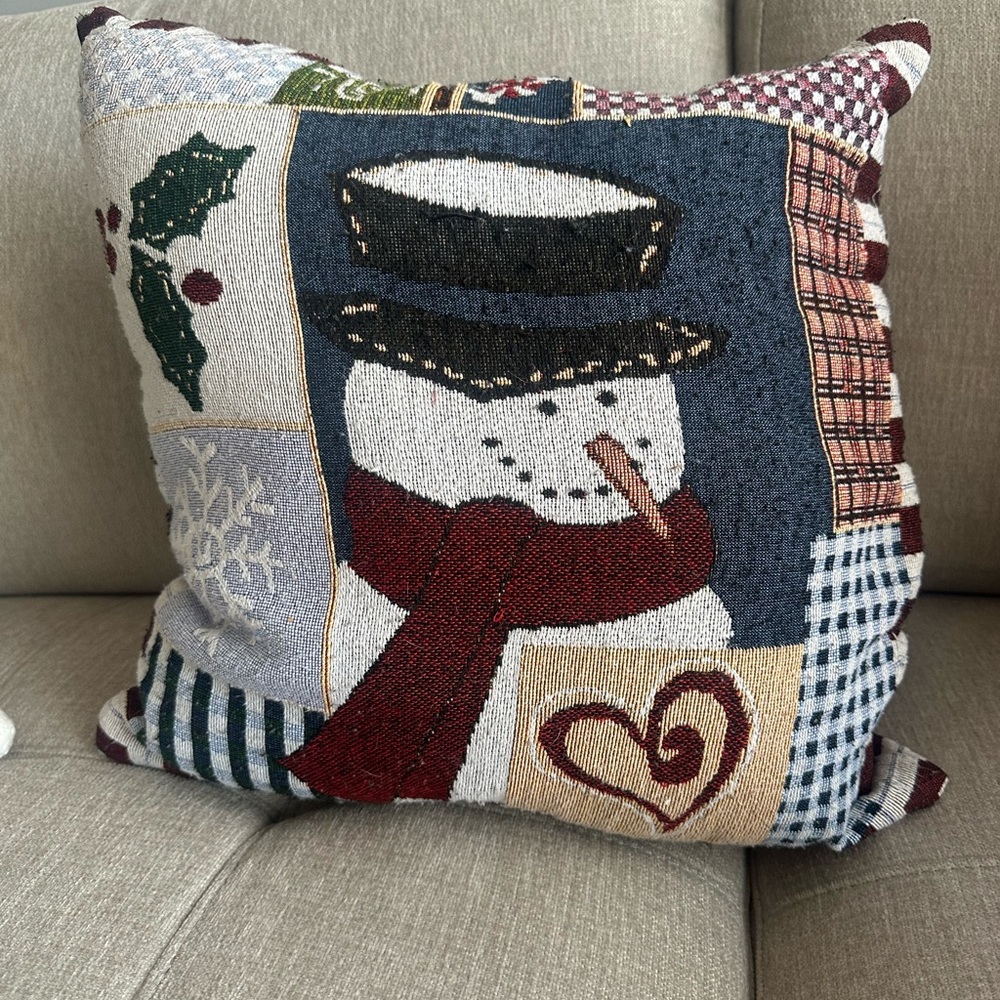 Christmas Tapestry Throw Pillow Cover Snowmen 17"x17" Unbranded Festive Winter